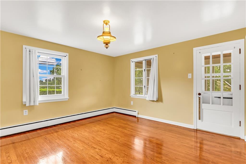 156 McIntyre Road Pittsburgh, PA 15237 - Photo 12 of 23 Gallery Image 12