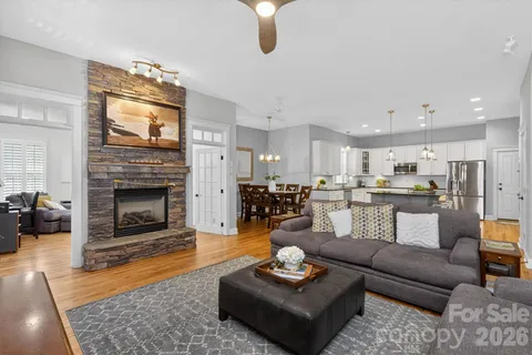 $1,175,000 | 189 Mills Lane, Fort Mill, SC 29708