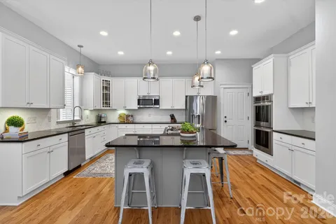 $1,175,000 | 189 Mills Lane, Fort Mill, SC 29708