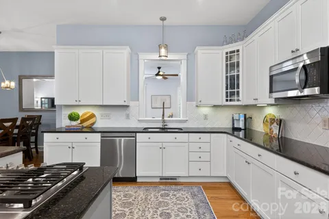 $1,175,000 | 189 Mills Lane, Fort Mill, SC 29708