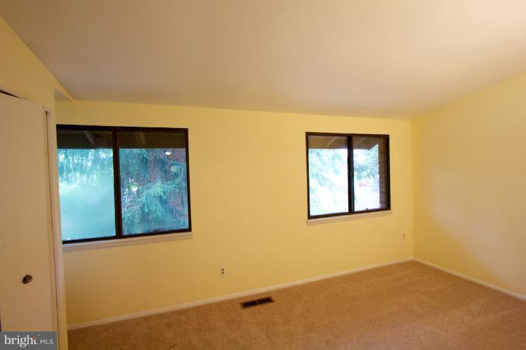 8955 Footed Ridge Columbia, MD 21045 - Photo 15 of 30 Bedroom (Master)