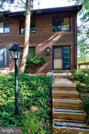 8955 Footed Ridge Columbia, MD 21045 - Photo 30 of 30 Exterior (Front)