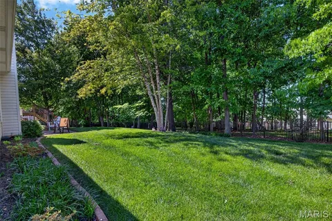 $409,900 | 1013 Roosevelt Drive, Wentzville, MO 63385