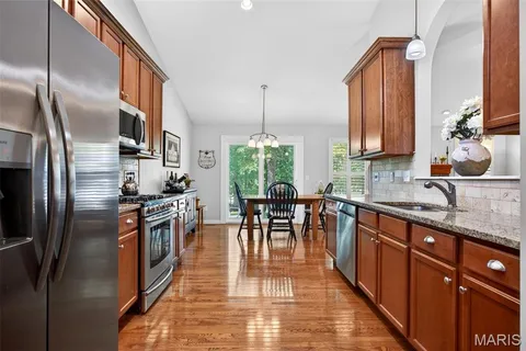 $409,900 | 1013 Roosevelt Drive, Wentzville, MO 63385