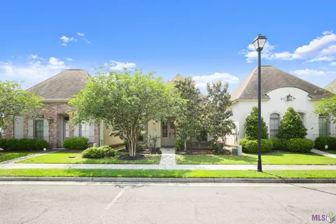 $330,000 | 13980 Emmy Way Drive, Baton Rouge, LA 70810