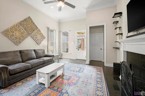 $330,000 | 13980 Emmy Way Drive, Baton Rouge, LA 70810