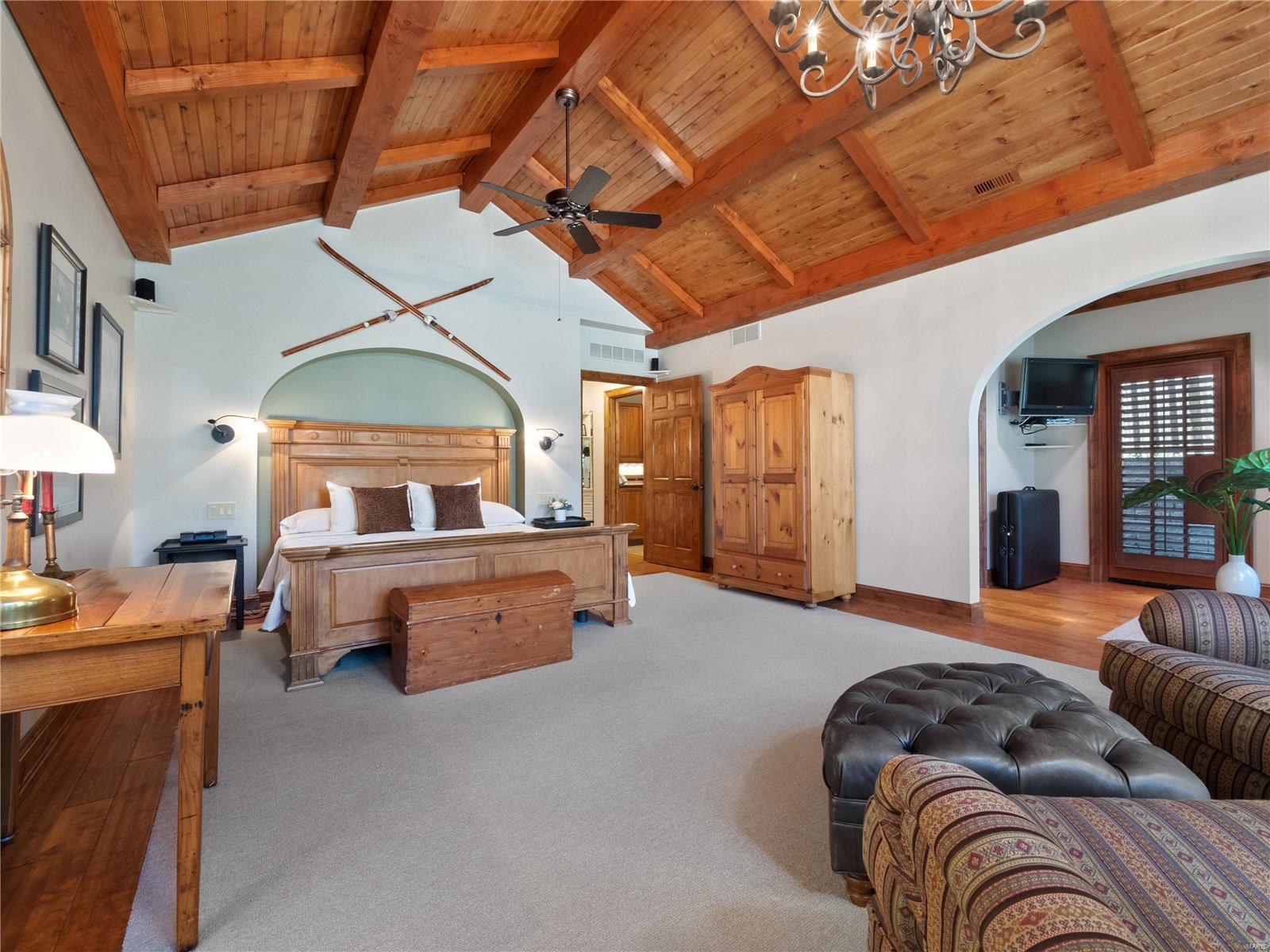 10 Carrswold Drive Clayton, MO 63105 - Photo 23 of 53