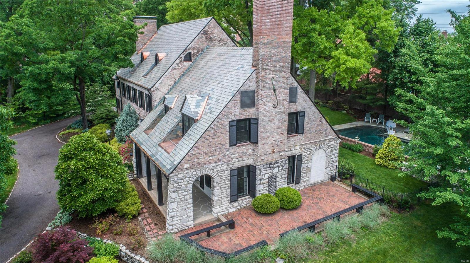 10 Carrswold Drive Clayton, MO 63105 - Photo 47 of 53