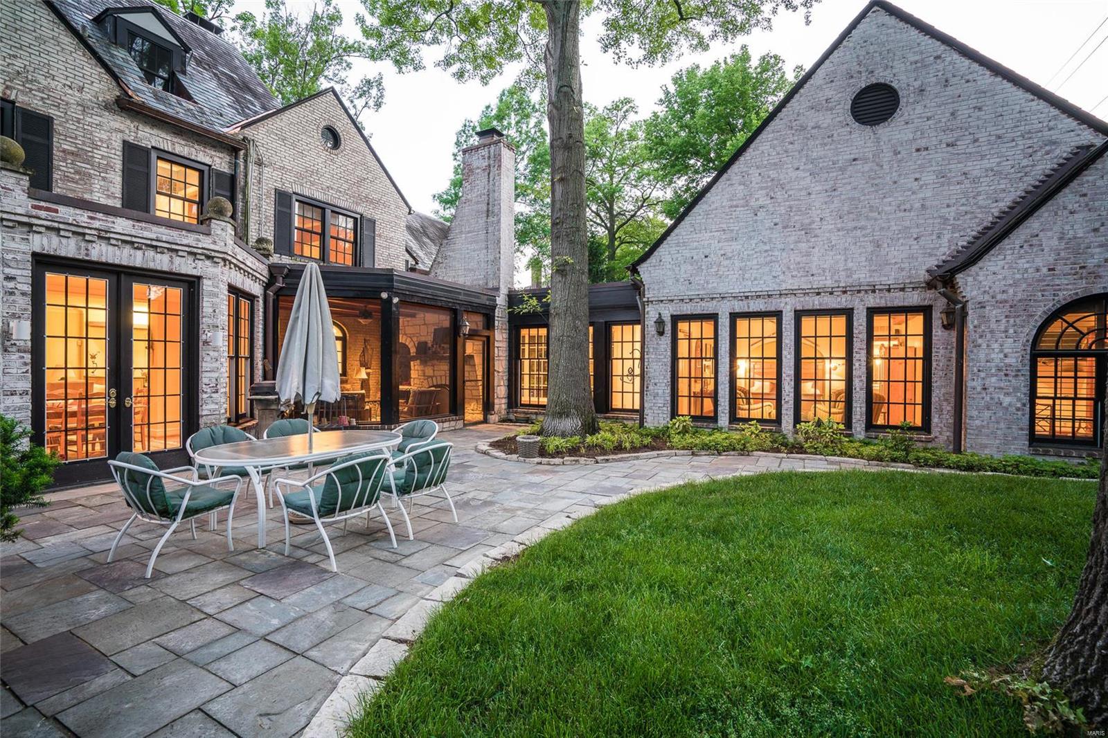 10 Carrswold Drive Clayton, MO 63105 - Photo 48 of 53