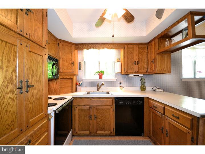1455 Cortez Road Blue Bell, PA 19422 - Photo 13 of 24 Kitchen