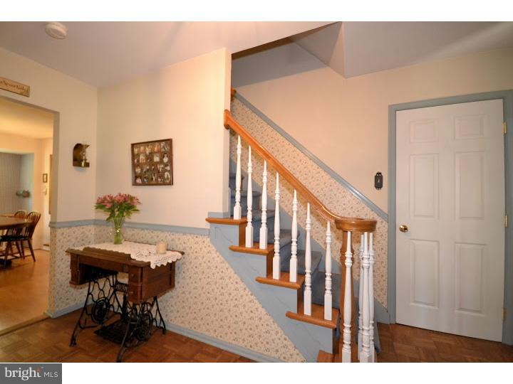 1455 Cortez Road Blue Bell, PA 19422 - Photo 8 of 24 Foyer