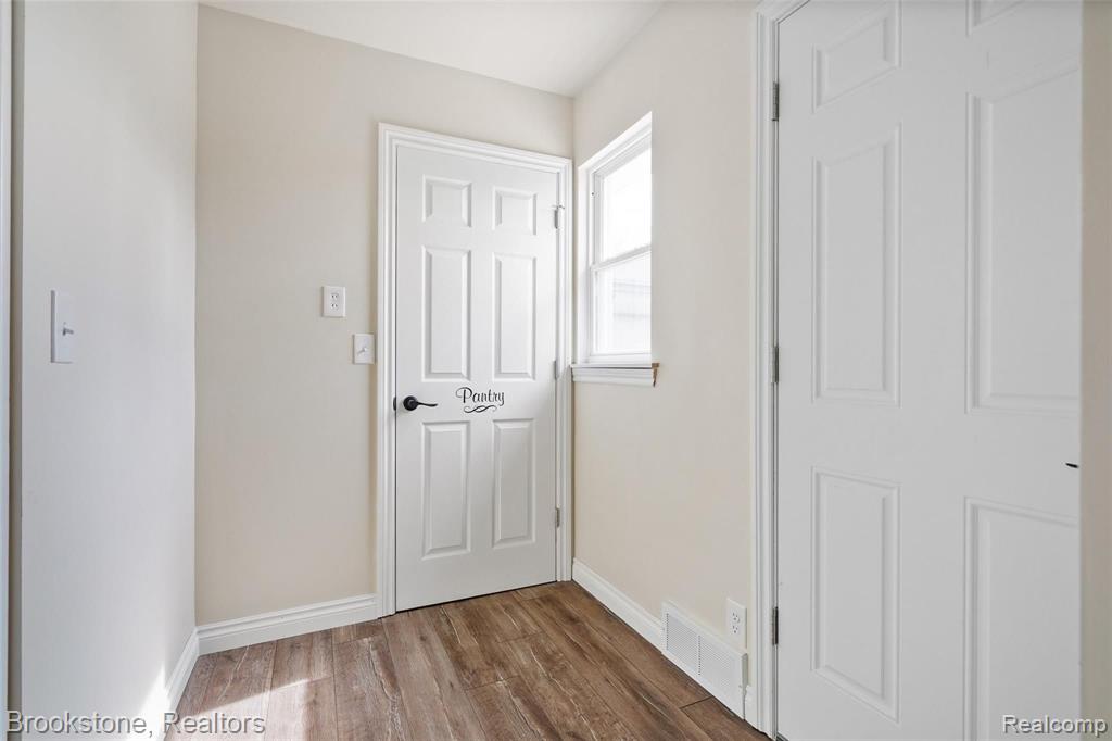 140 Michelson Road Rochester, MI 48307 - Photo 11 of 31
