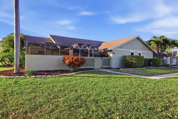 $2,850 | 5694 Northpointe Lane, Boynton Beach, FL 33437