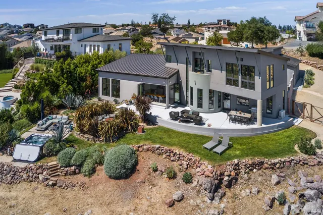 $2,195,000 | 3929 Rincon Ridge Drive, Santa Rosa, CA 95404