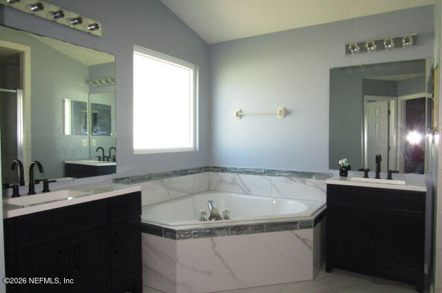 1372 Blackmon Road Green Cove Springs, FL 32043 - Photo 17 of 30 Primary Bath