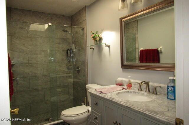 1372 Blackmon Road Green Cove Springs, FL 32043 - Photo 25 of 30 Hall Bath