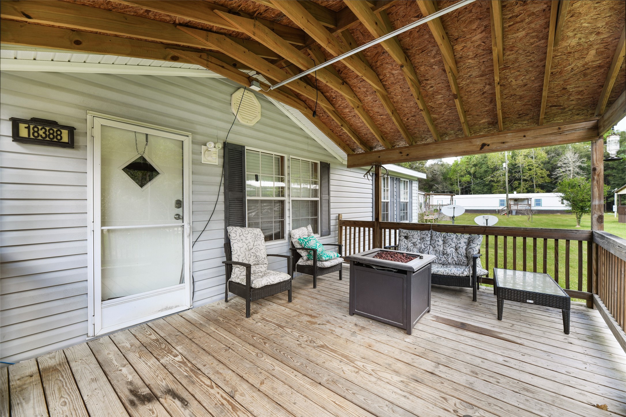 18388 Cooper Road Conroe, TX 77302 - Photo 18 of 49