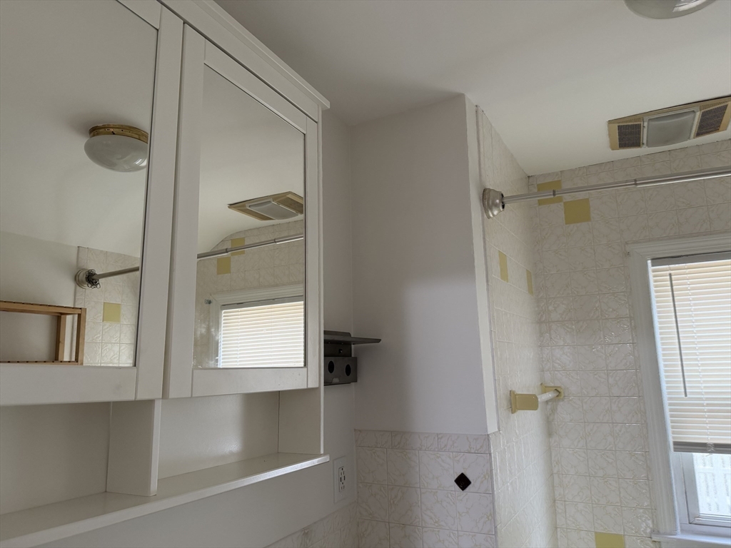 25 Walnut Terrace Arlington, MA 02476 - Photo 26 of 33