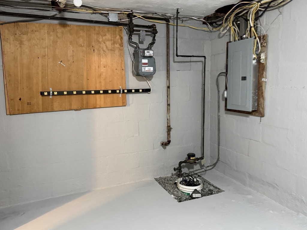 25 Walnut Terrace Arlington, MA 02476 - Photo 32 of 33