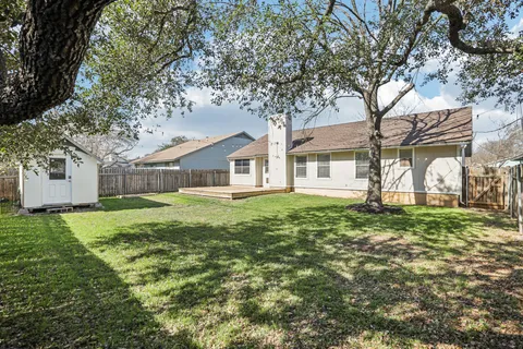 $395,900 | 2713 Crownspoint Drive, Austin, TX 78748
