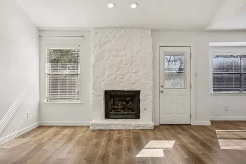 $395,900 | 2713 Crownspoint Drive, Austin, TX 78748