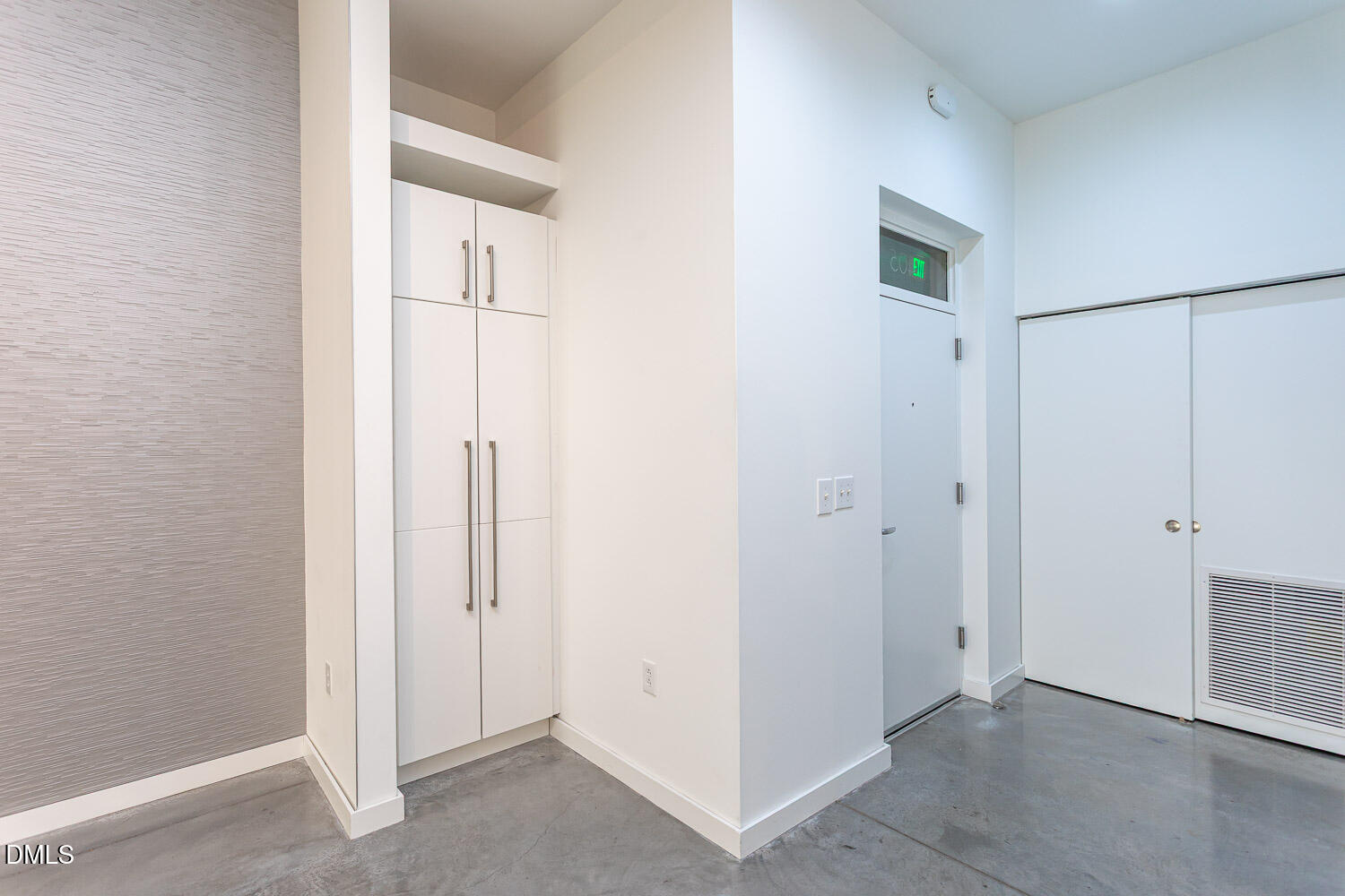 319 Fayetteville Street, Unit 405 Raleigh, NC 27601 - Photo 3 of 30
