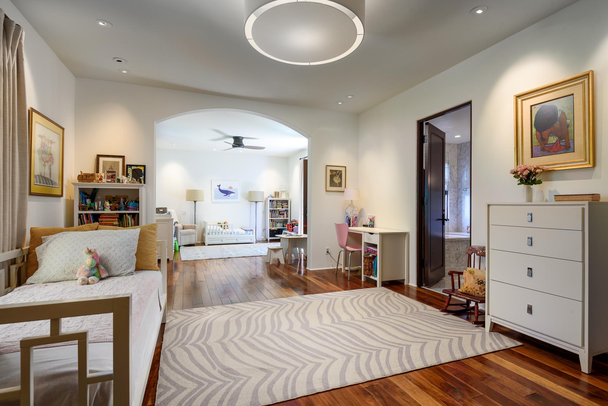 2900 Sycamore Canyon Road Montecito, CA 93108 - Photo 15 of 20 Guest Suite + Sitting area