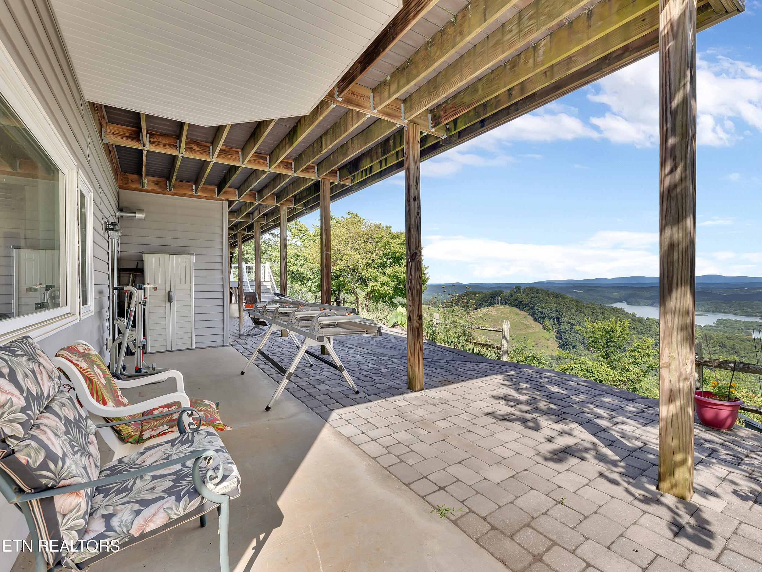 496 Proffitt Ridge Road Mooresburg, TN 37811 - Photo 34 of 60 42_52