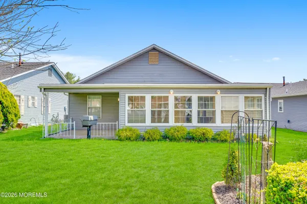 $499,000 | 3 Everest Drive North, Brick, NJ 08724