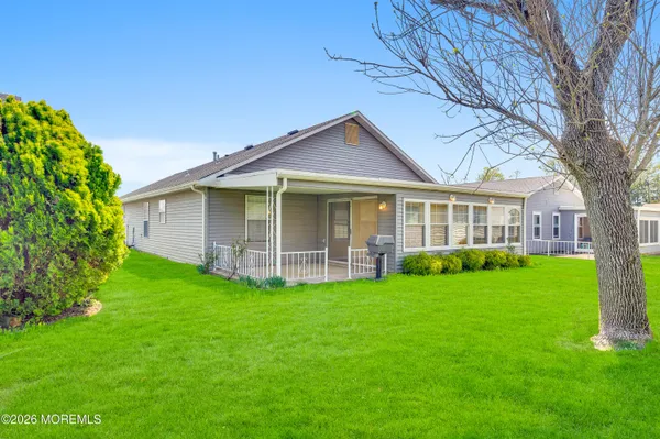 $499,000 | 3 Everest Drive North, Brick, NJ 08724