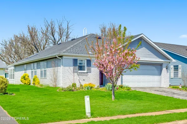 $499,000 | 3 Everest Drive North, Brick, NJ 08724