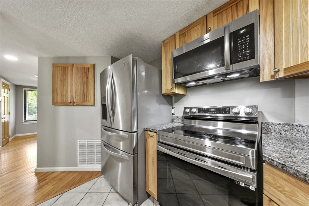 251 Trailside Way, Unit 251 Ashland, MA 01721 - Photo 8 of 25