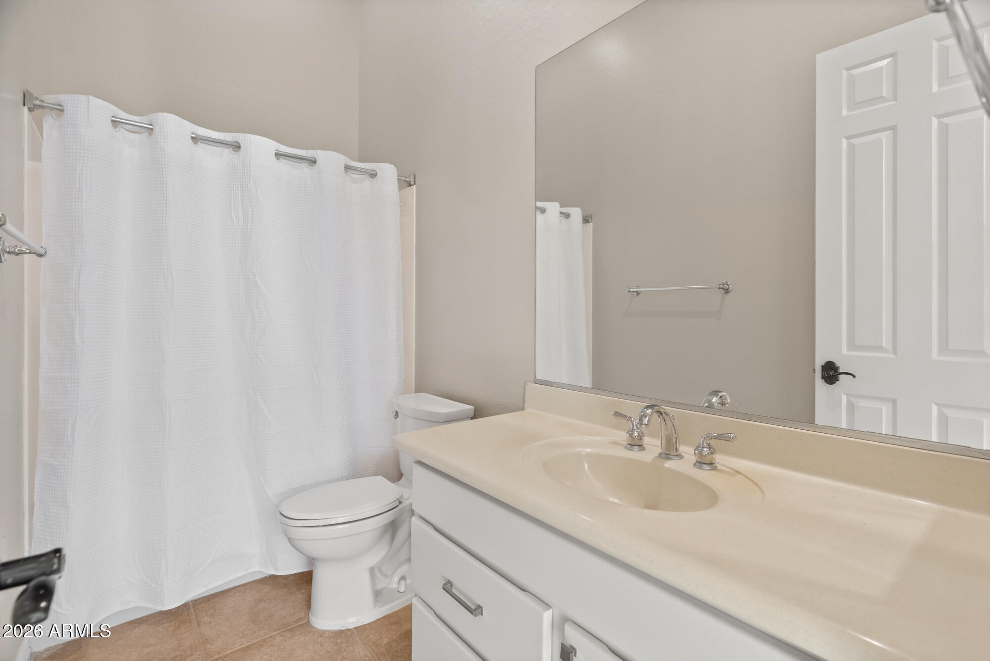 42420 North Back Creek Way Anthem, AZ 85086 - Photo 50 of 70 a bathroom with a sink toilet and shower