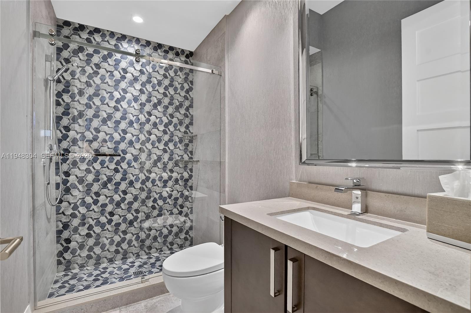 6860 Queenferry Circle Boca Raton, FL 33496 - Photo 20 of 100