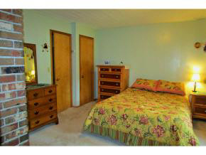 84 Fay Boyden Road Wardsboro, VT 05360 - Photo 15 of 23 Gallery Image 15