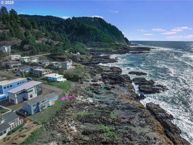 $895,000 | 93 Gender Drive, Yachats, OR 97498