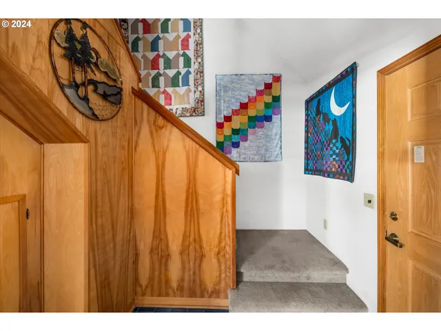 $895,000 | 93 Gender Drive, Yachats, OR 97498