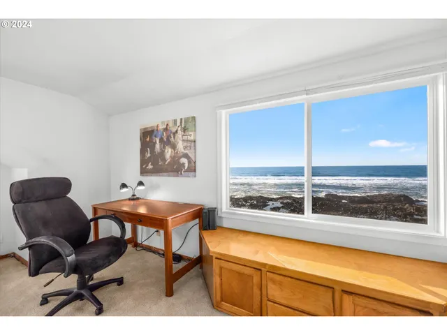 $895,000 | 93 Gender Drive, Yachats, OR 97498