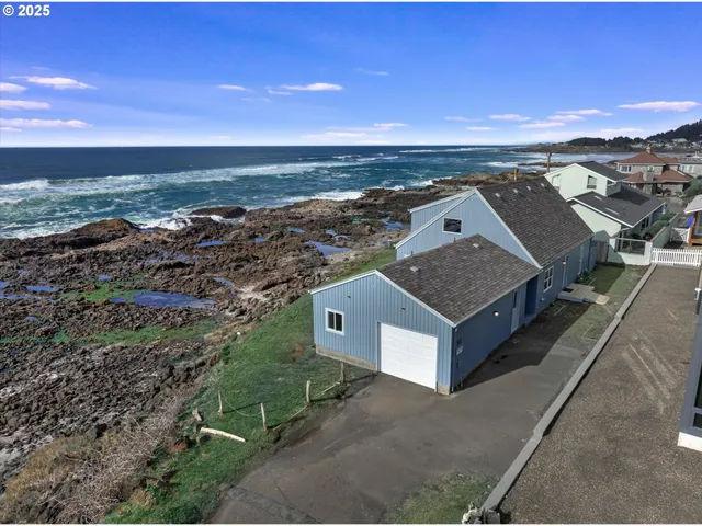 $895,000 | 93 Gender Drive, Yachats, OR 97498
