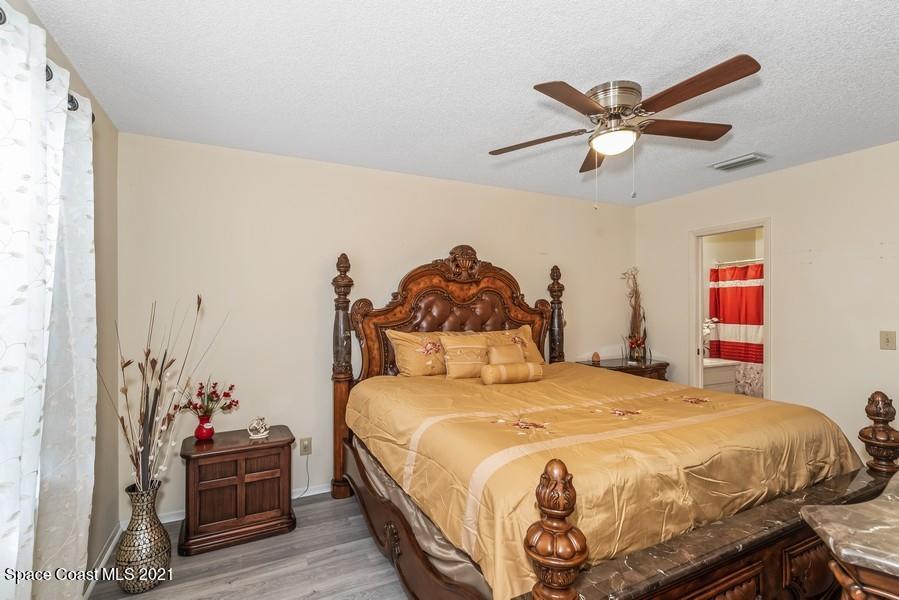 626 Waycross Road Southwest Palm Bay, FL 32908 - Photo 8 of 21 09_626WaycrossRdSW