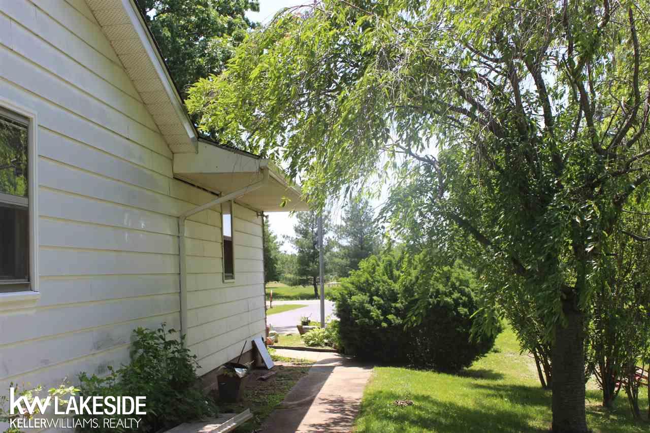 21655 Armada Center Road Armada, MI 48005 - Photo 20 of 31