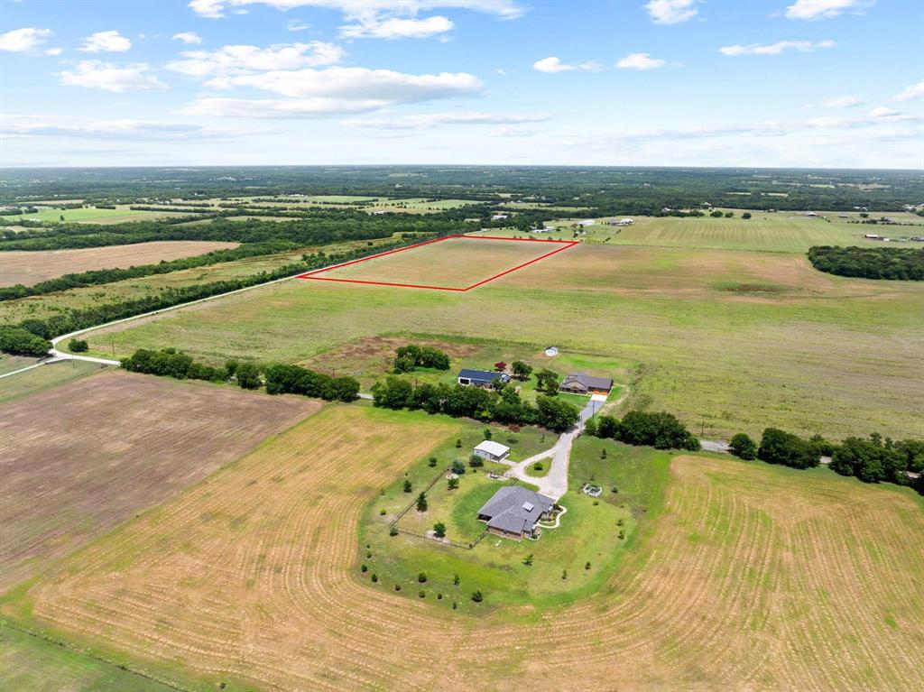 21-acres Sedalia Road Van Alstyne, TX 75495 - Photo 4 of 4 a view of an ocean and beach
