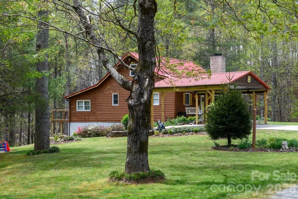 $399,900 | 3860 Dixon Hill Place, Lenoir, NC 28645