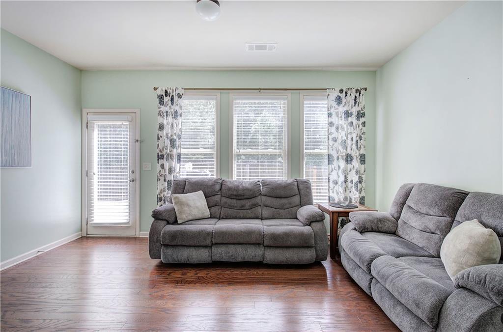 584 Olympic Way Acworth, GA 30102 - Photo 12 of 44