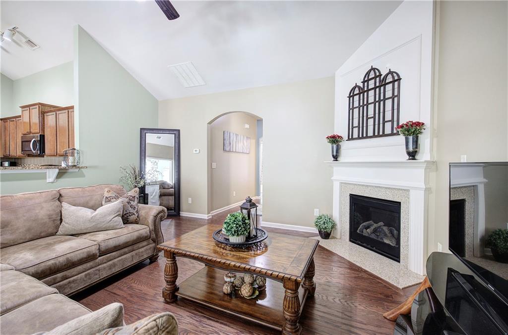 584 Olympic Way Acworth, GA 30102 - Photo 7 of 44