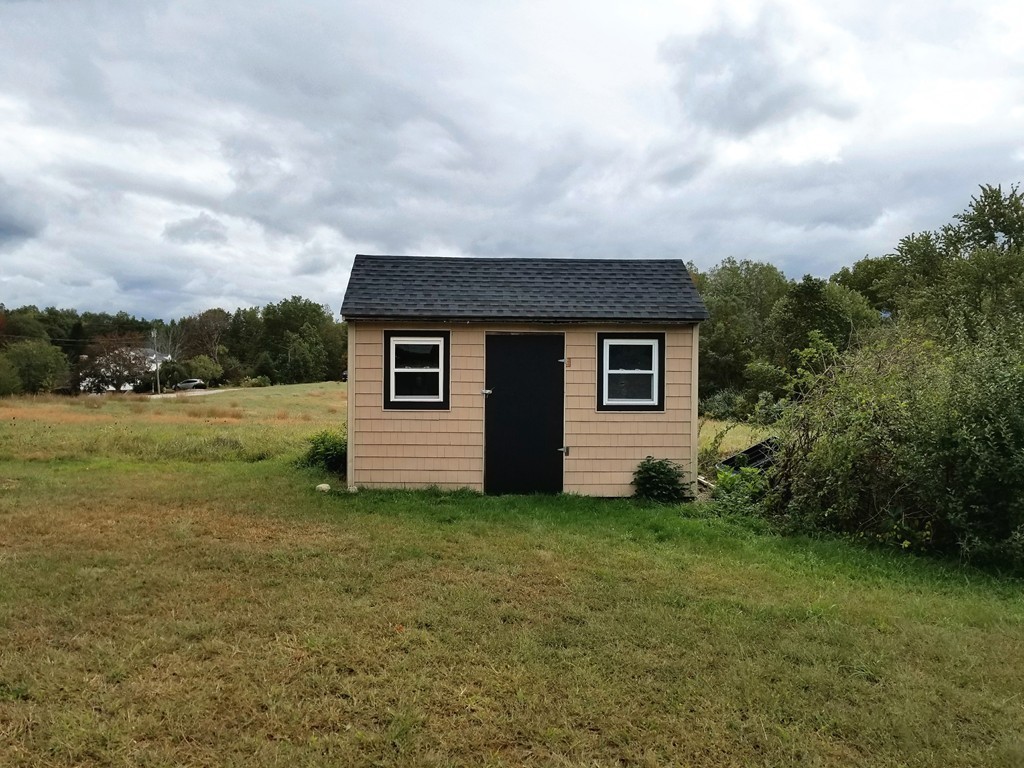 6 Ziemba Road Dudley, MA 01571 - Photo 7 of 30 Gallery Image 7
