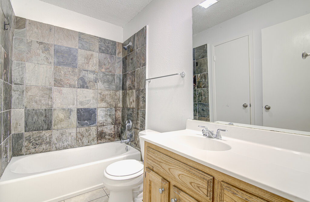 3560 Ranch Road 2222 Austin, TX 78731 - Photo 12 of 24