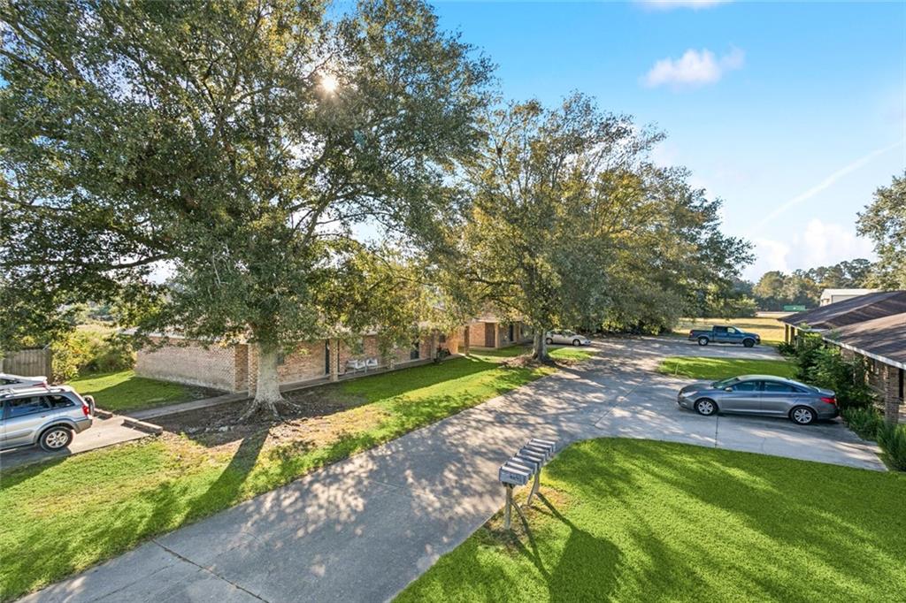 14106 West Club Deluxe Road Hammond, LA 70403 - Photo 2 of 18