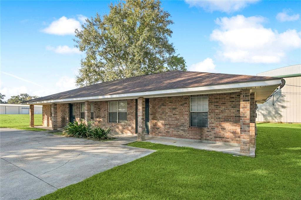 14106 West Club Deluxe Road Hammond, LA 70403 - Photo 5 of 18