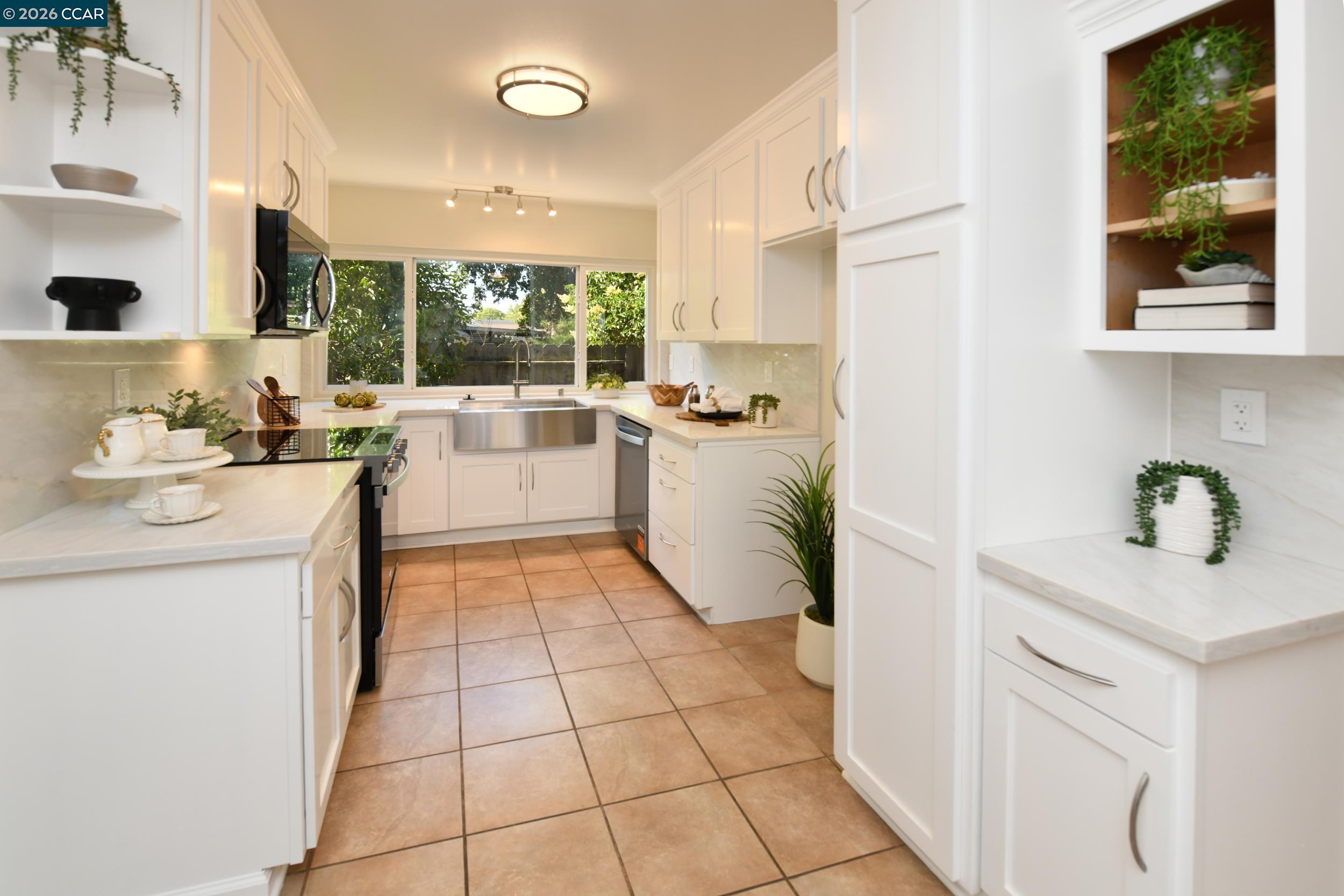 1759 Elm Road Concord, CA 94519 - Photo 9 of 51